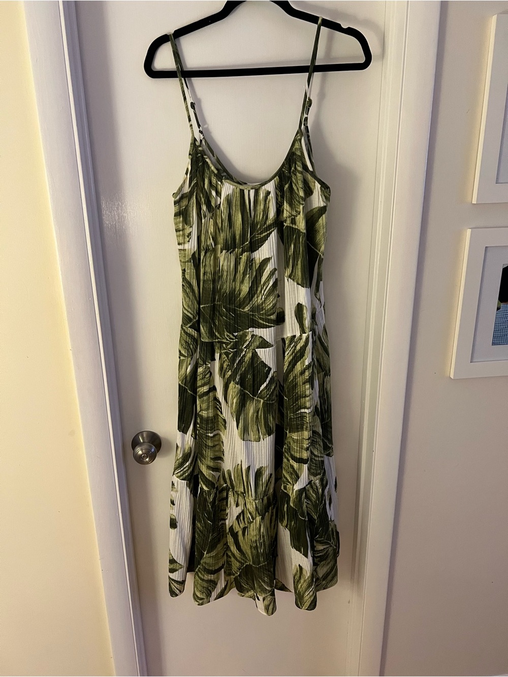 Green Palm Print Spaghetti-Strap Dress